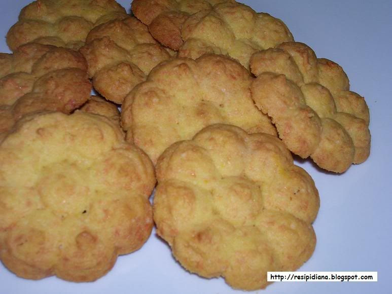 Riezanie's Recipe Collections: D'CHEESY COOKIES /BISKUT KEJU