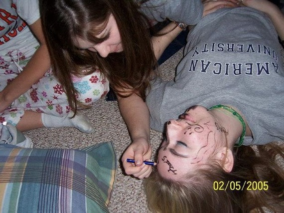 Drink, Drink, Drink! Part 2 (103 pics)
