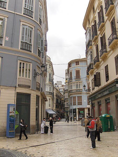 File:Calle de la Bolsa Málaga centro.jpg
