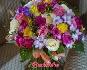 Bucataria Reparatie Buchete Flori Superbe