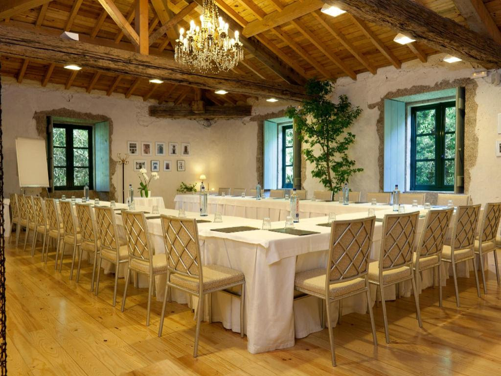 A Quinta da Auga Hotel Spa Relais & Chateaux in Santiago ...