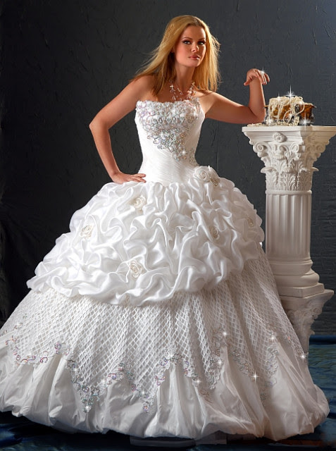 Couture Wedding Dress 1001