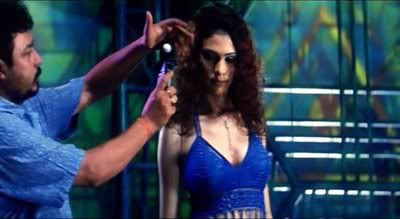 http://i631.photobucket.com/albums/uu31/nickikim07/Devaki/PDVD_026.jpg