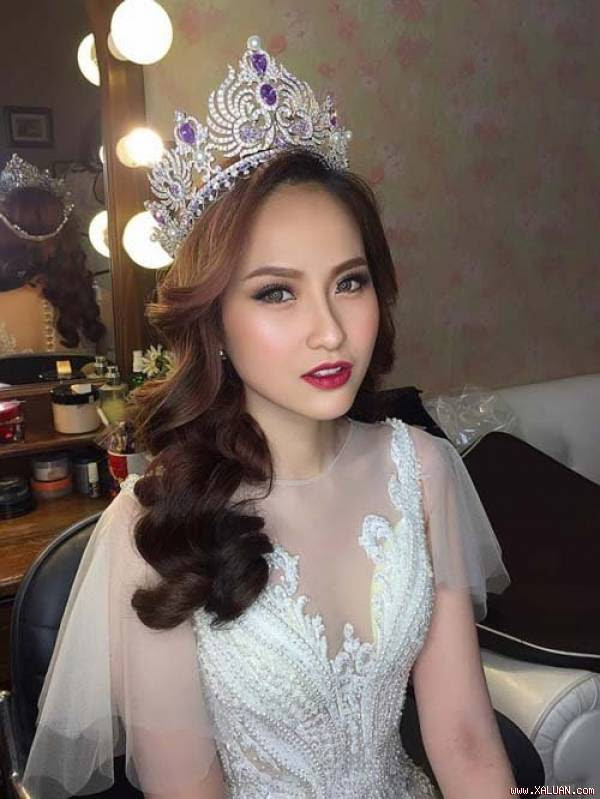 Hoa khôi Khánh Ngân