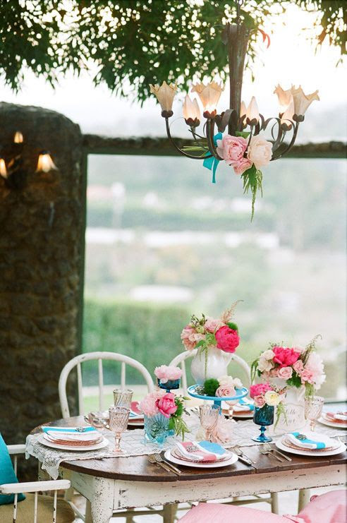 Lovely table.