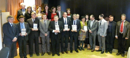Premiados UNE 2012