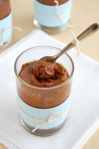 Spiced chocolate mousse / Mousse de chocolate com especiarias