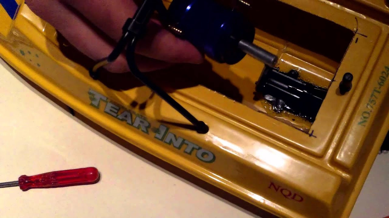 RC TRAIL BRUSHLESS NQD JET BOAT BUILD PART 1 - YouTube