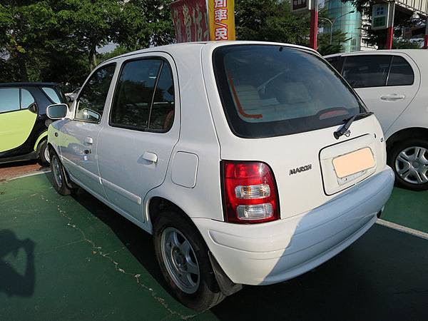 華南汽車中古車二手車小型車 06年nissan 日產march 白色1300cc 中古車二手車 Sum華南汽車廣場 Pchome Online 個人新聞台
