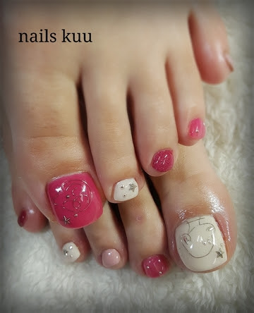 キャラクターフットネイル Nails Kuu Nails Kuu のネイル ネイルクルー