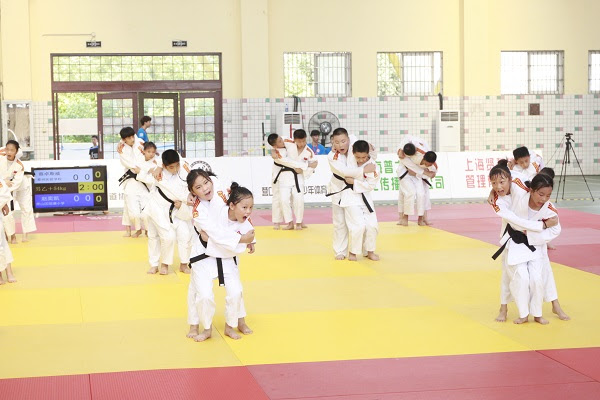 全国小学生柔道嘉年华首次在沪举办 柔道 武者网