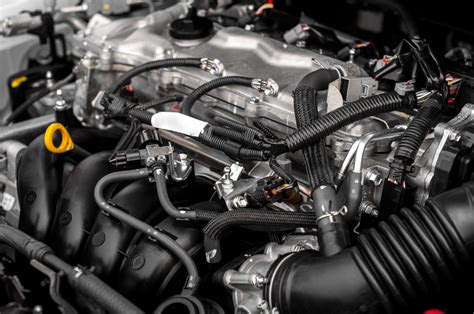 Have you repaired a car problem that illuminated the check engine light, only to realize the light hasn't shut off? Im Motorraum klappert es - Anzeichen einer defekten