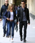 jennifer_justin_002_wenn5862207