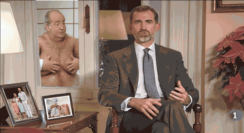 yodiscrepo:

Los mejores chops del discurso de Navidad del rey Felipe VI.
Vía Forocoches.

