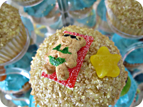 Autumn's artistic cupcakes :)