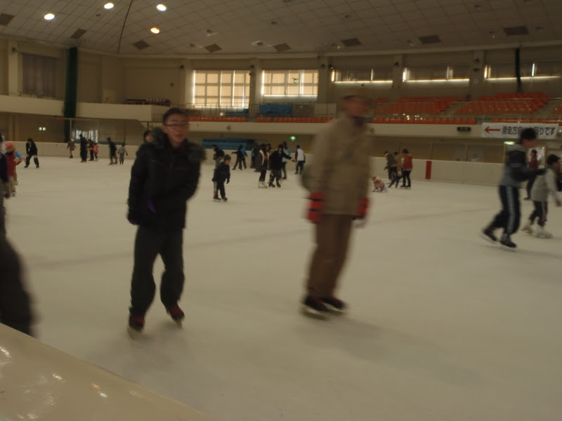 宇都宮市スケートセンター 今日は外で遊びたい