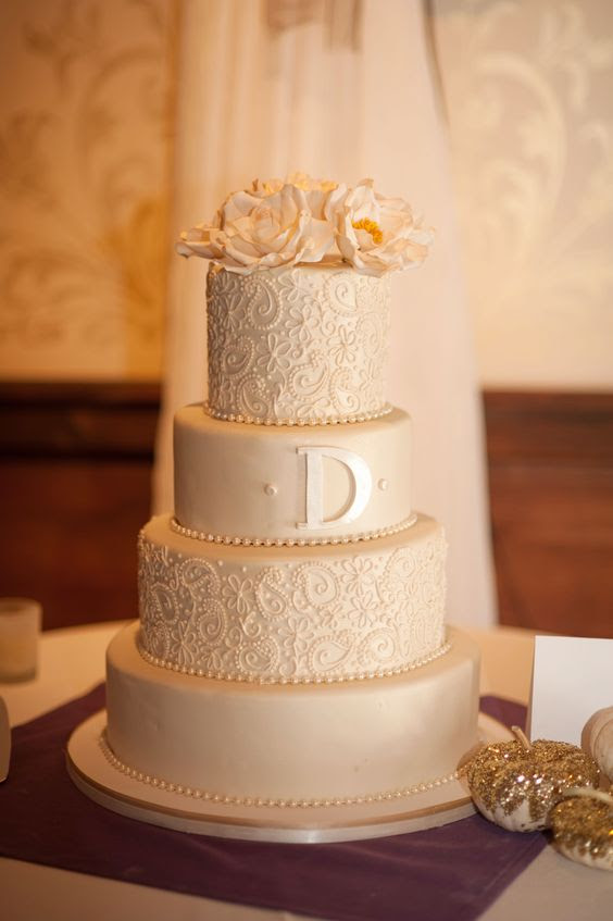 20 Elegant Vintage Buttercream Wedding Cakes  Roses & Rings