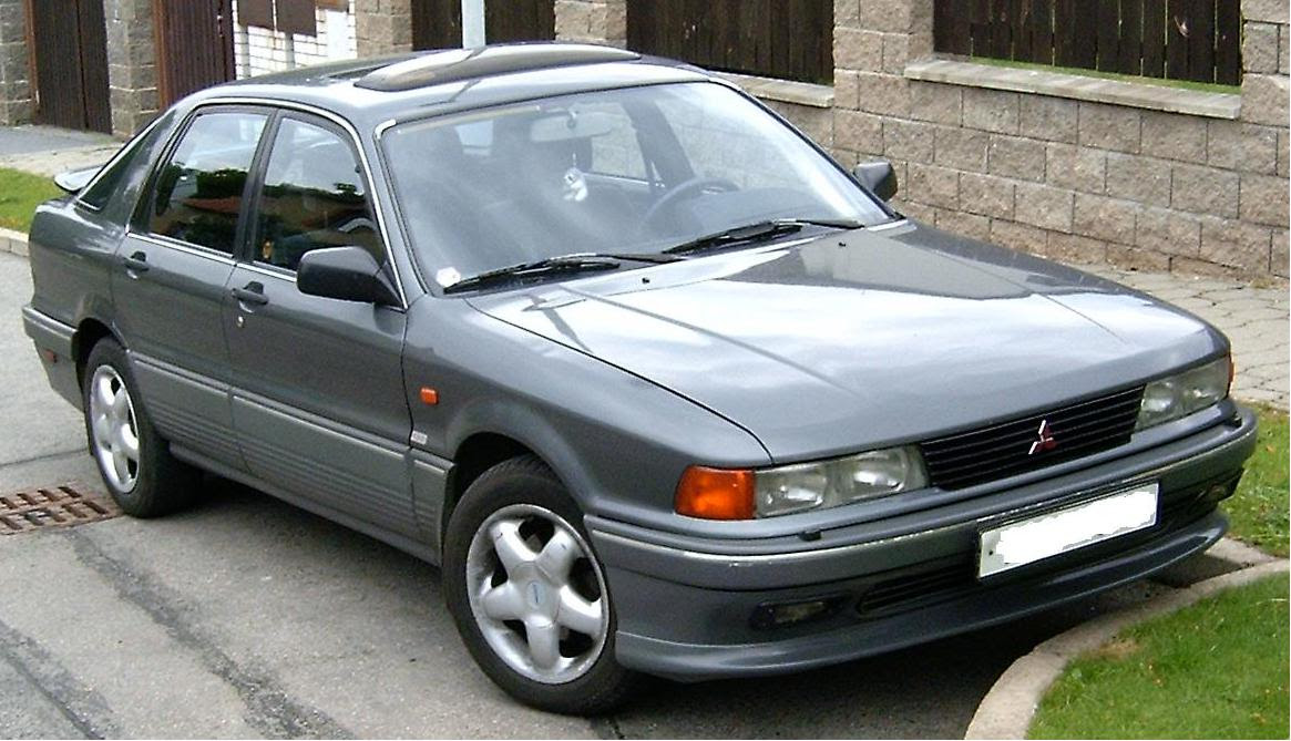 1989 Mitsubishi Galant gasoline