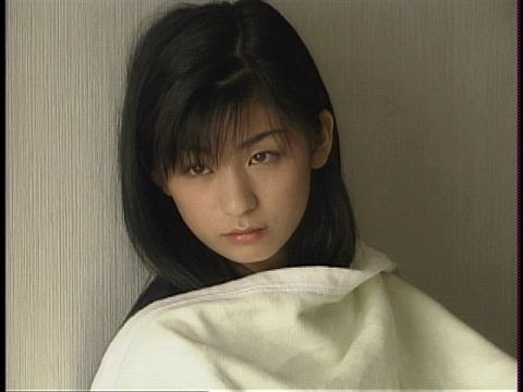 尾野真千子は演技が上手いが顔がブサイクでウザイ 結婚相手は エンタメ速報 E News One