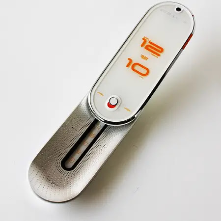 Space Music Flow Concept Mobile Phone by Hyunsoo Choi | En Derin