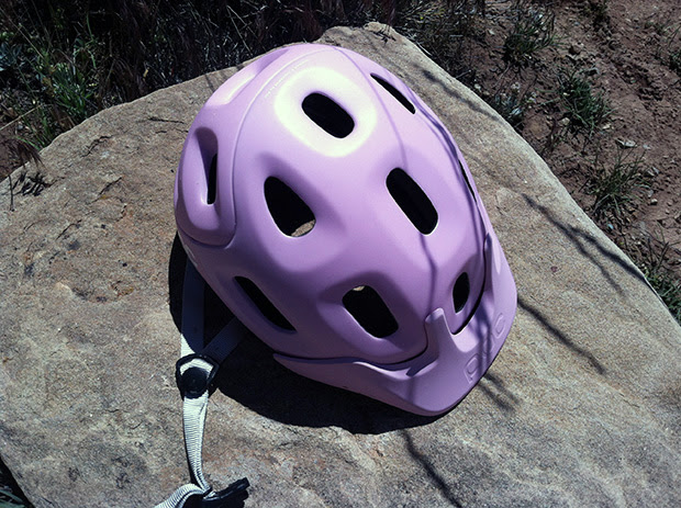 7 Great Enduro Mountain Bike Helmets Tested and Reviewed 
