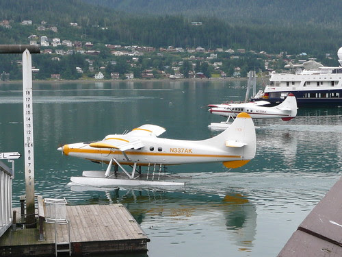Alaskan floatplanes