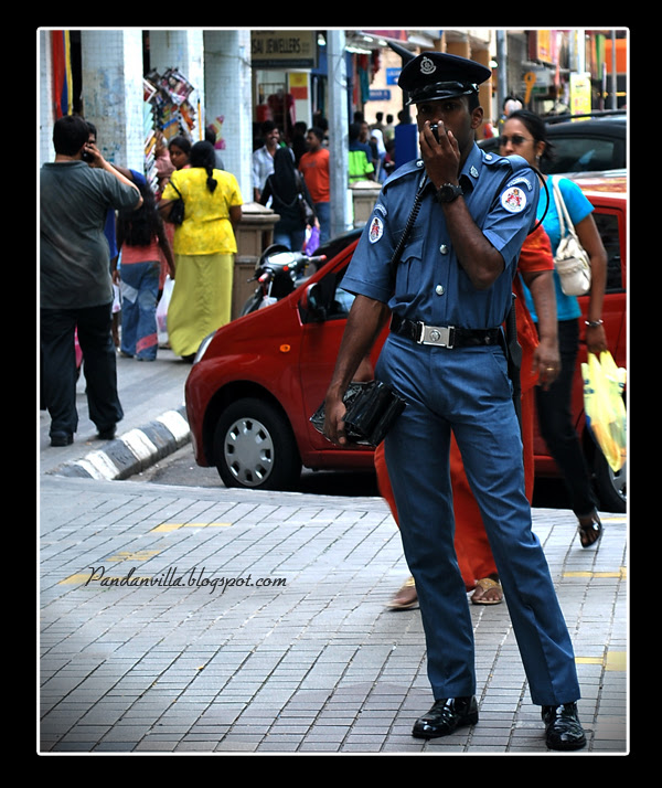 polis