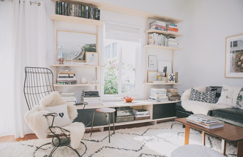 Black Leather Living Room Decorating Ideas