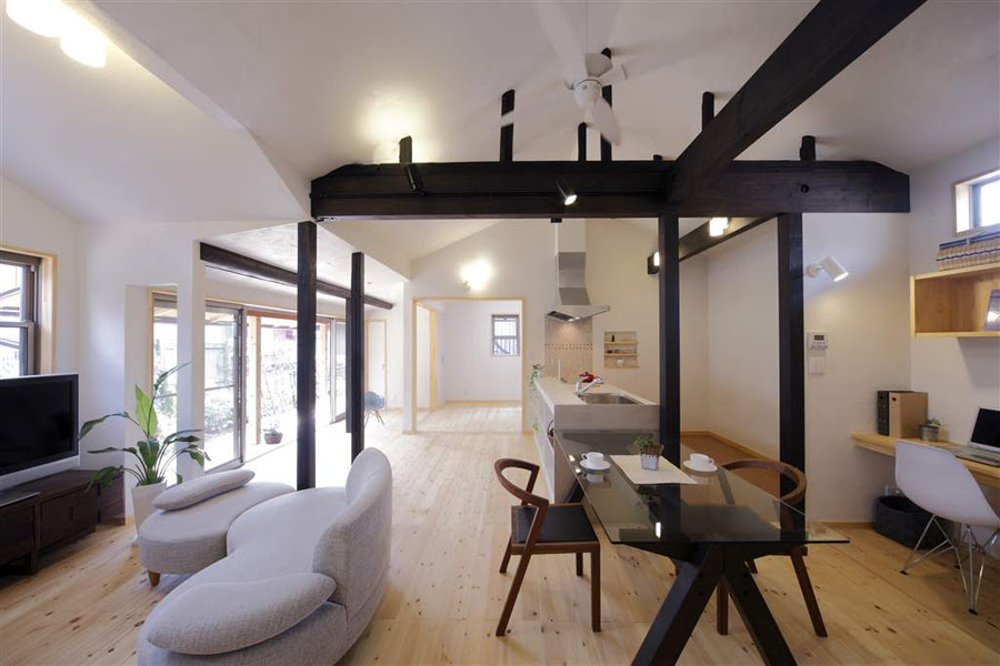 No 0180 日本家屋の豊かな暮らし 縁側のある風景 一戸建て リフォーム マンションリフォームならlohas Studio ロハススタジオ Presented By Okuta オクタ