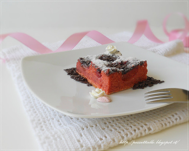 torta di fragola con cocco