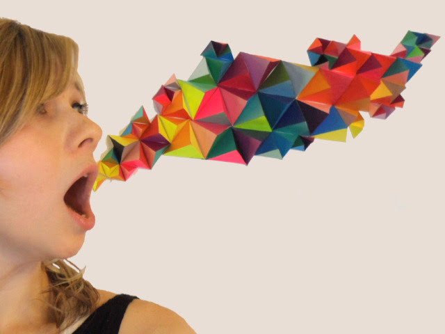 I made this 3D paper geometric wall sculpture and in this video show you how. 