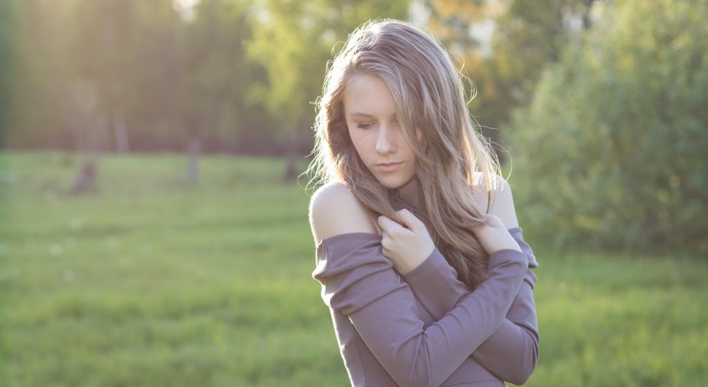 sad-girl-photography-young-beautiful-girl-1024x683-06124e76cba82ef1f17e227c358add6b.jpg