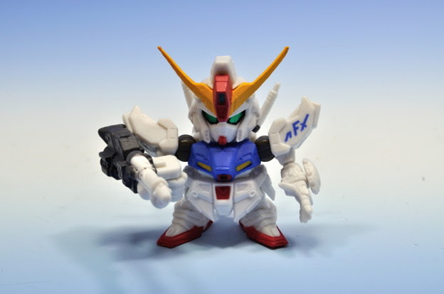 バンダイ ガシャポン戦士next21 機動戦士ガンダム シルエットフォーミュラ91 Rx 99 Afx 9000 ネオガンダム 001 写真共有サイト フォト蔵