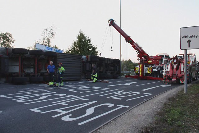 Truck Rollover - time laspe