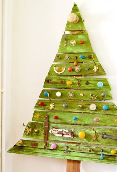 Pillarboxblue Flat Wood Scrap And Knob Christmas Tree