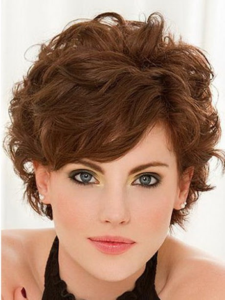 Very short curly hairstyles 2015