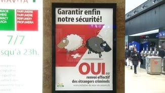 El cartell dels partidaris de la proposta d'expulsar els immigrants