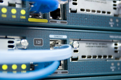 Hyper-V converged networking and storage design