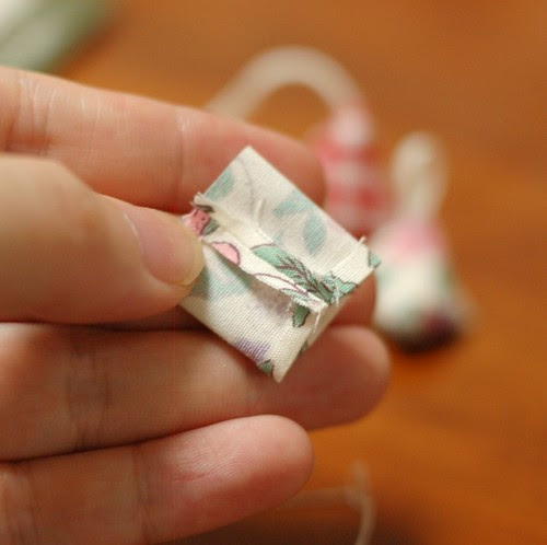 How to make a tetra charm 4