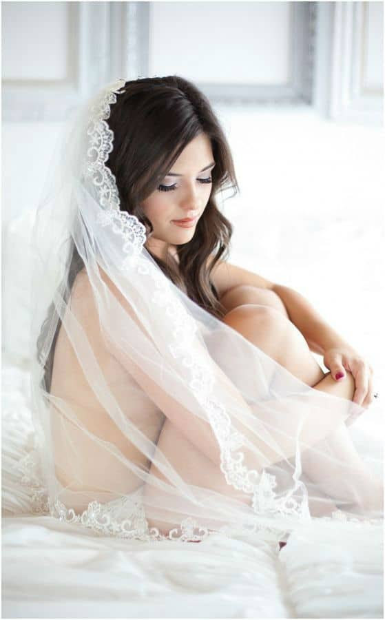 40 Boudoir Photography Ideas for Valentine's Day