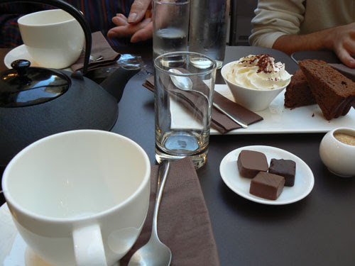 goûter à la maison du chocolat.jpg