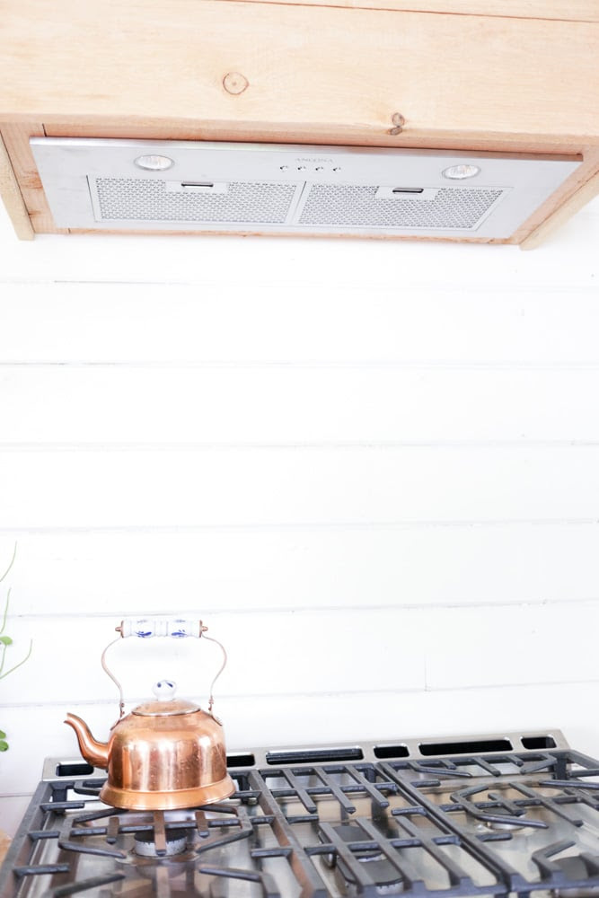Custom Wood Vent Hood Tutorial | This Mamas Dance for Remodelaholic