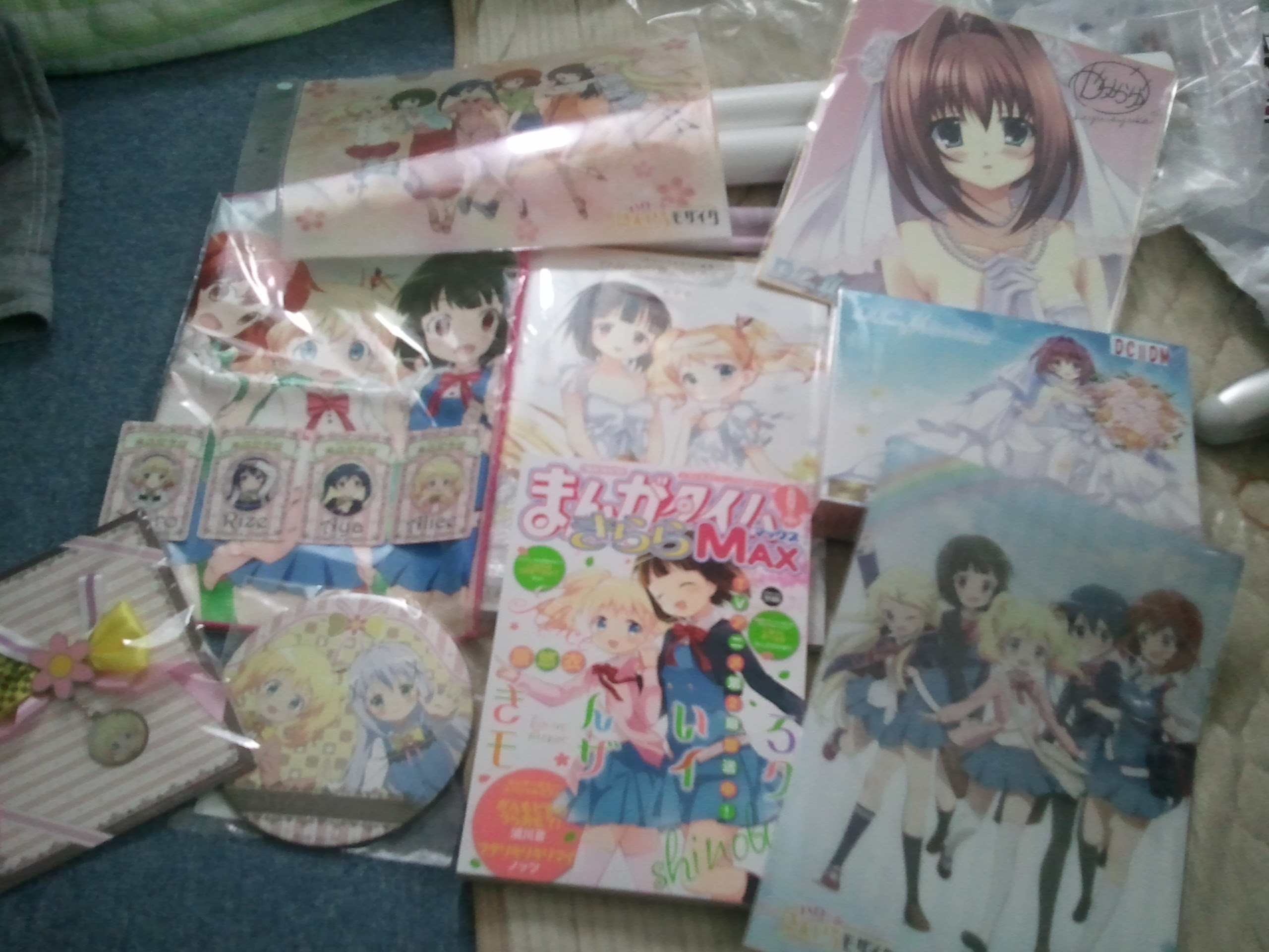 アニメイト岡山店行ってきた画像 きんいろモザイク画集ひみつのきんいろモザイク まんがタイムきららｍａｘ6月号感想と最近のこと コロッとコロラド