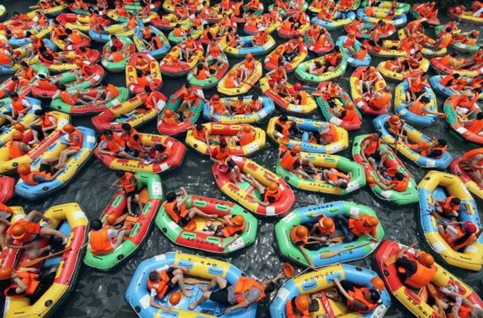 Extremely Hot Summer Around the World (77 pics)