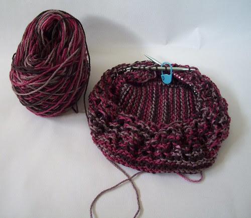 Market Bag in Miniature in America's Best Cotton Cabled Raspberry Swirl