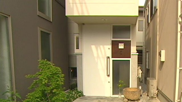 BBC News - The rise of compact living in Tokyo