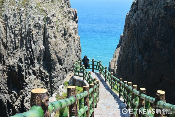 ▲東引島燈塔。（圖／記者陳涵茵攝）