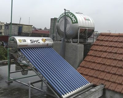 Máy nước nóng năng lượng mặt trời SHC <span class=