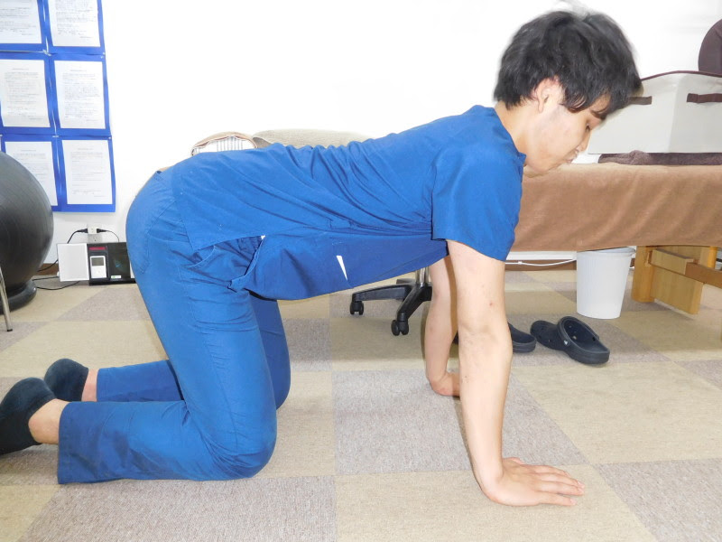 股関節が痛いときのおすすめストレッチを大阪府河内長野市の整体師が解説 河内長野で評判の整体なら Sorrisoあまほり整体院