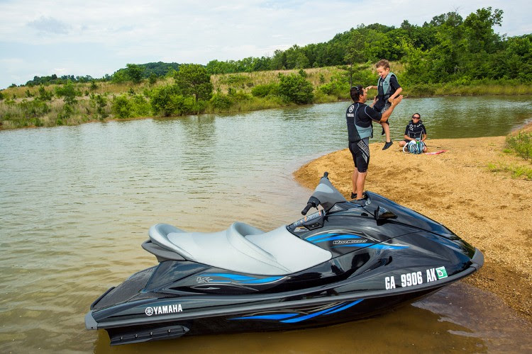 14 Yamaha Waverunner Vx The Review From Our Pwc Expert Boats Com